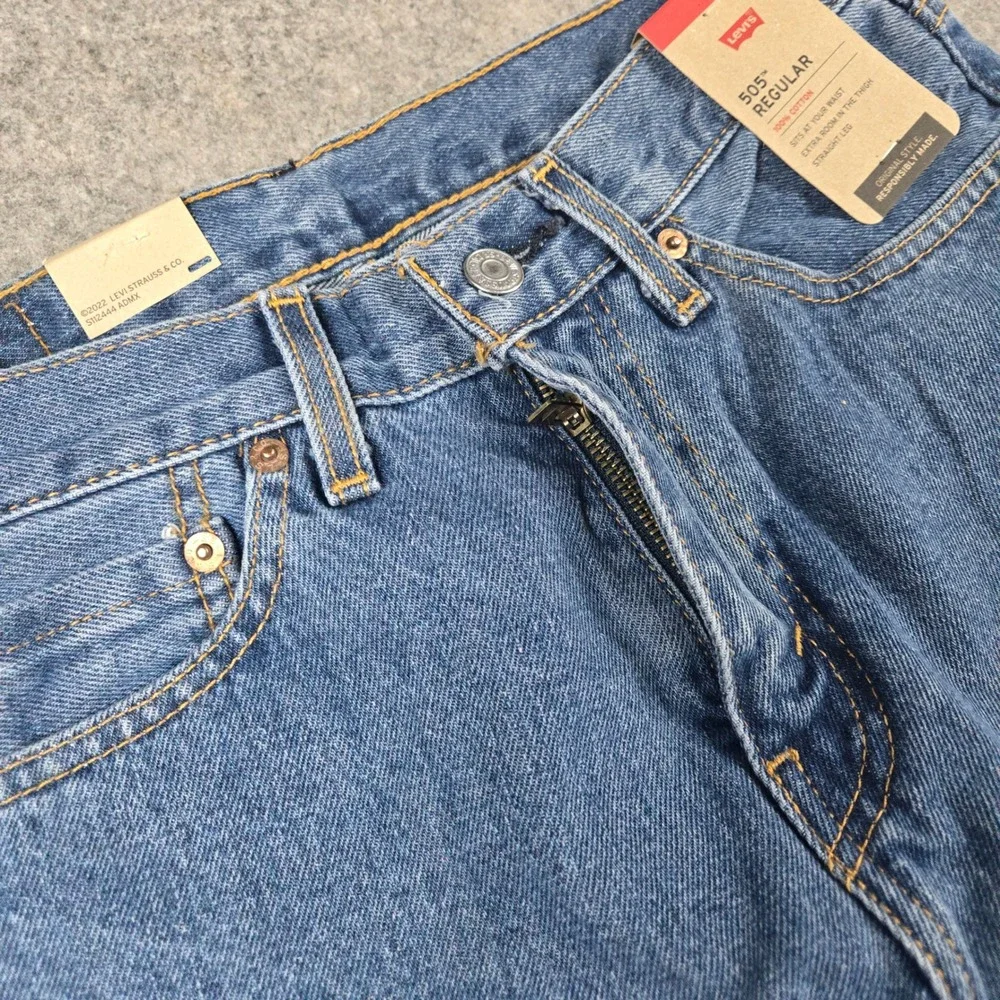 Levi's 505 Jeans Mens 29x30 Black Regular Fit Straight Leg Denim Outdoors NEW